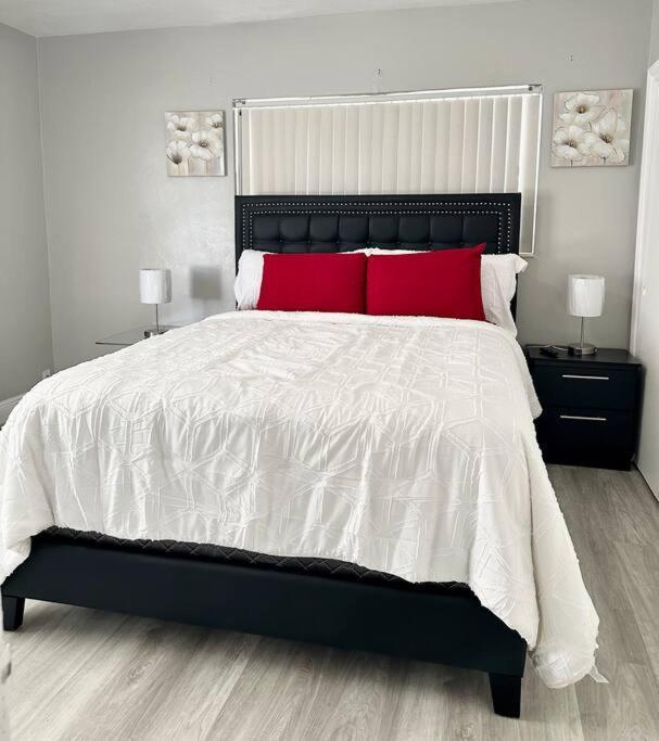 The Manors - Cozy 2 Bedrooms, 2 Baths ฟอร์ต ลอเดอร์เดล ภายนอก รูปภาพ